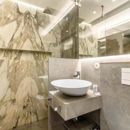 Guestready - Luxury Flat At Lisbon's Downtown * Lisboa